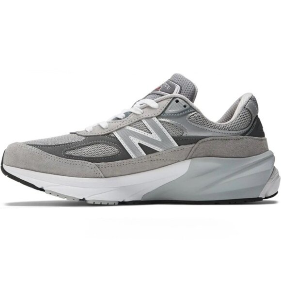 ⭐️⭐️⭐️SOLD⭐️⭐️⭐️! New Balance Classics 990v6 – Men’s Gray on Gray Sneakers - Picture 7 of 17